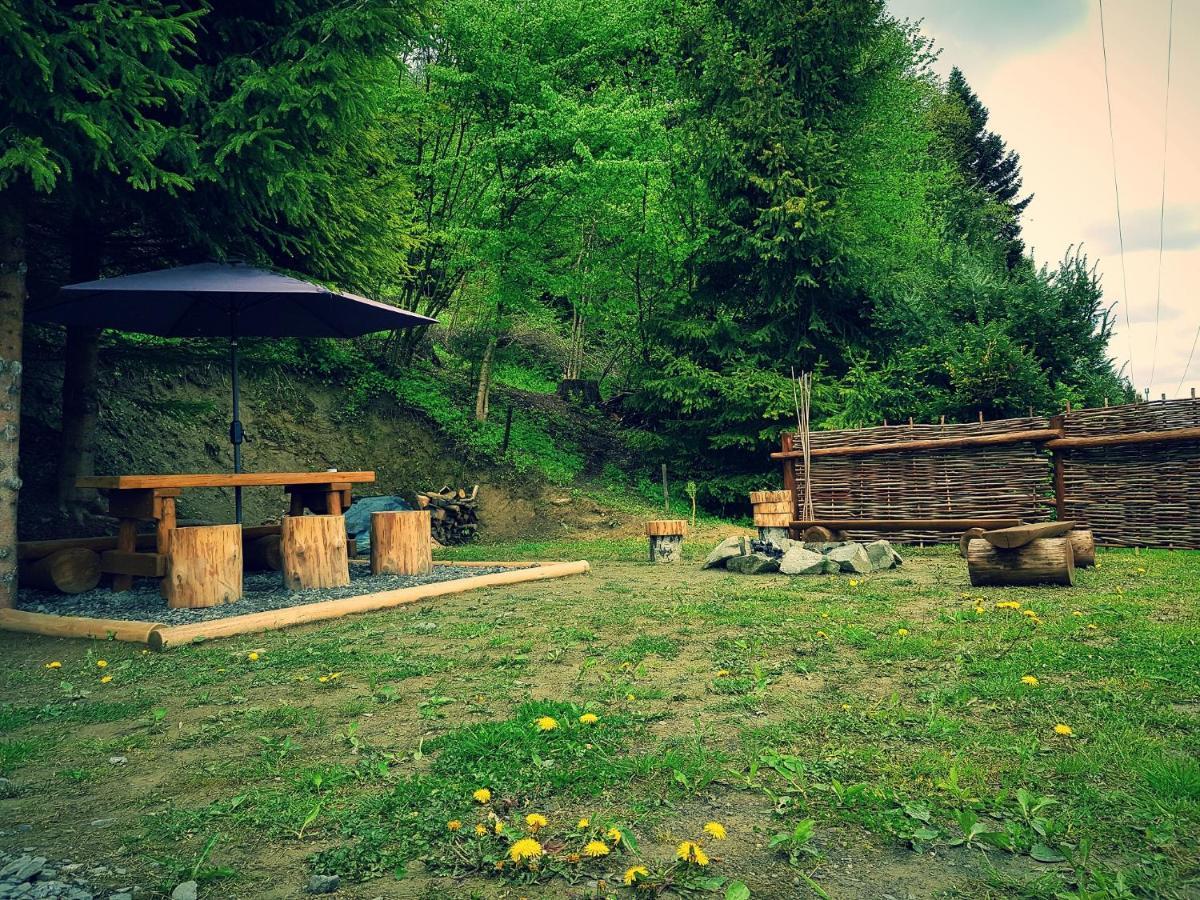 Domki Pod Polana เลสโก ภายนอก รูปภาพ